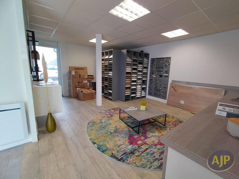 Local commercial - 95 m²