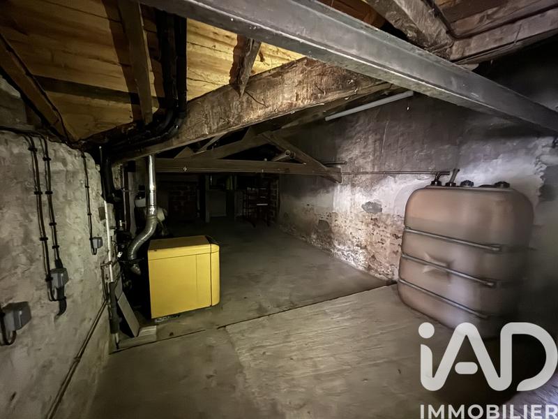 Maison - 300 m² - 11 pièces