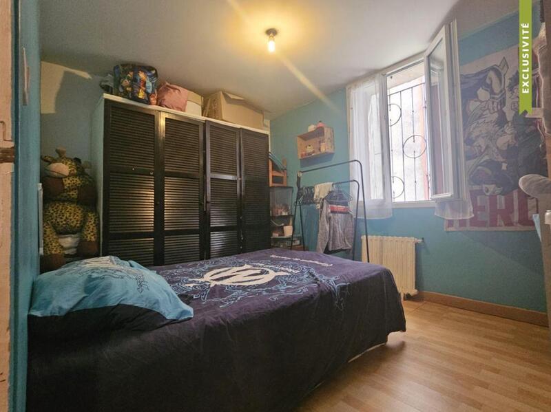 Immeuble - 160 m² - 8 pièces