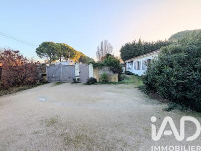 Maison - 136 m² - 5 pièces