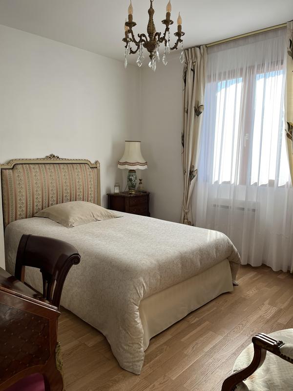 Maison - 99 m² - 5 pièces