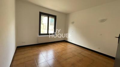 Maison - 92 m² - 5 pièces