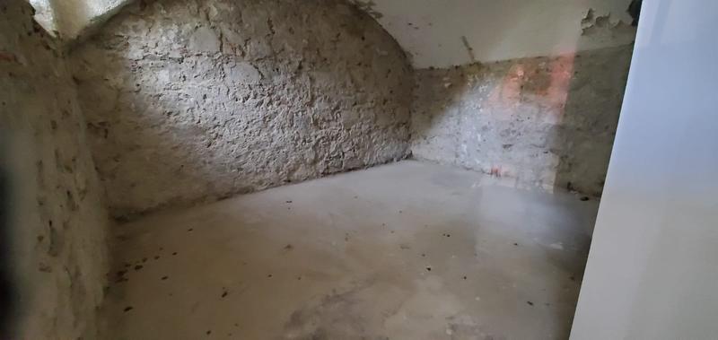 Local d'activité / Entrepôt - 120 m²