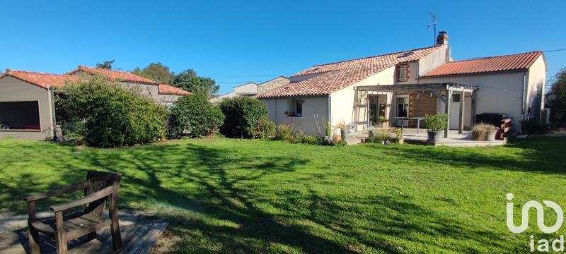 Maison - 140 m² - 8 pièces