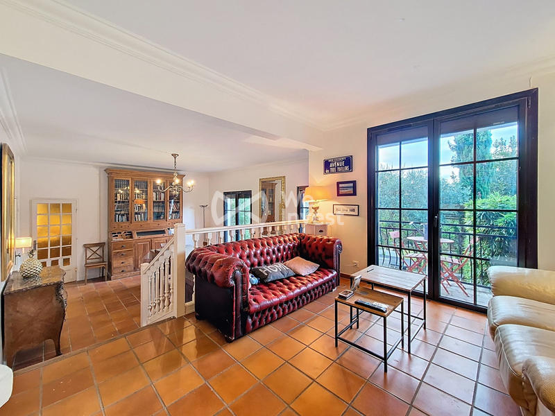 Maison - 140 m² - 6 pièces