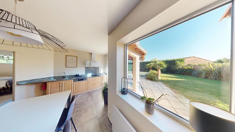 Maison - 169 m² - 6 pièces