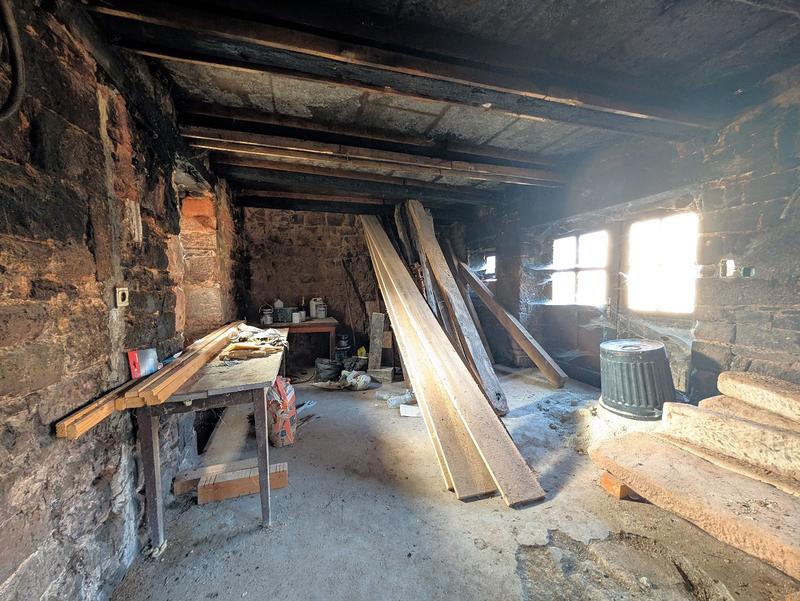 Maison ancienne - 170 m² - 6 pièces