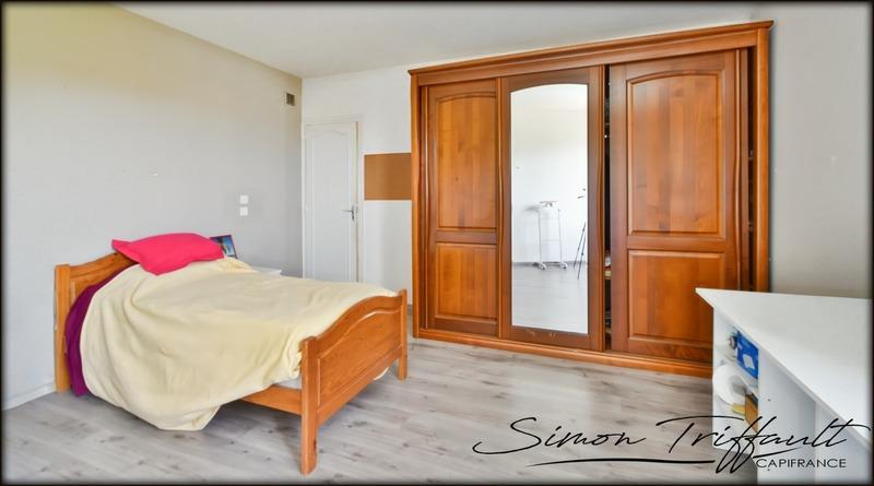 Maison de village - 279 m² - 10 pièces