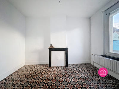 Maison - 111 m² - 6 pièces