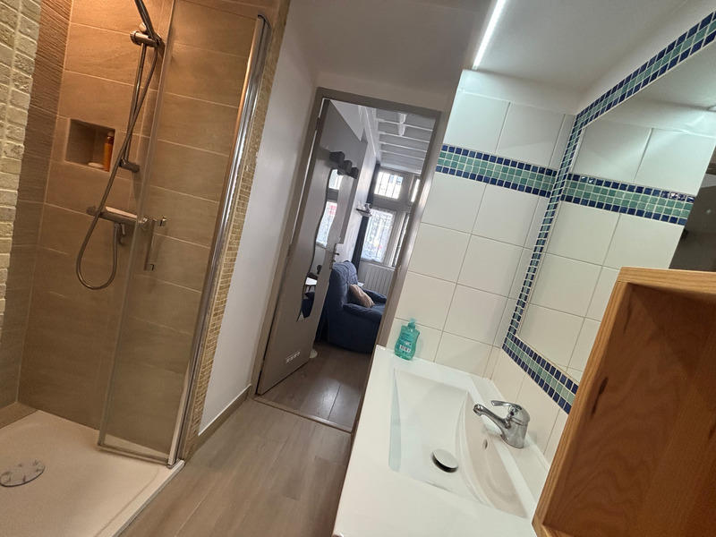 Studio - 21 m² - 1 pièce