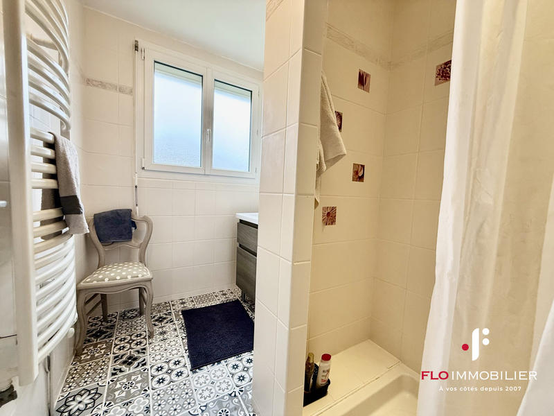 Maison - 97 m² - 5 pièces