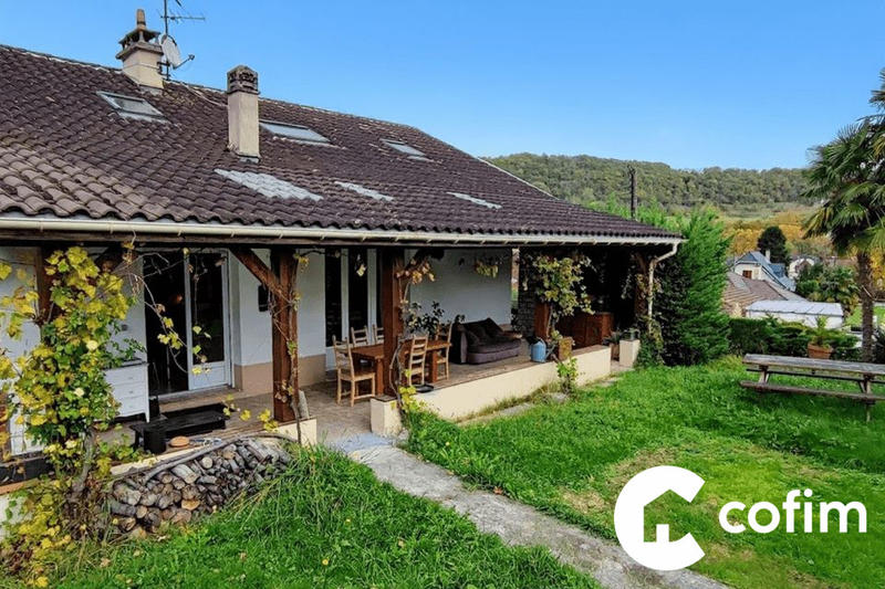 Maison traditionnelle - 170 m² - 6 pièces