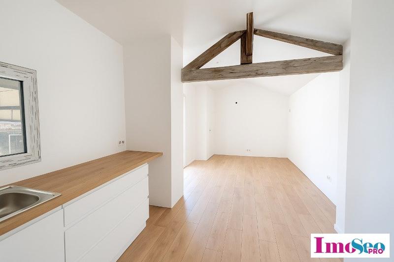 Local d'activité / Entrepôt - 230 m²