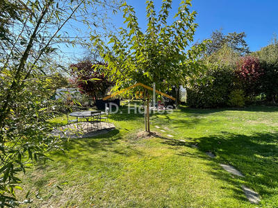 Maison - 83 m² - 5 pièces