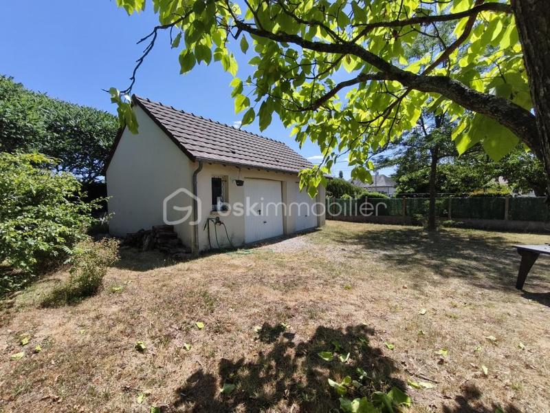 Maison traditionnelle - 118 m² - 4 pièces