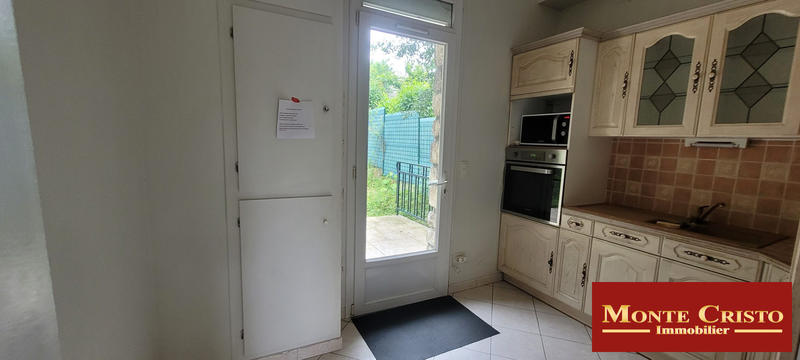 Maison - 93 m² - 5 pièces