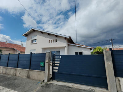 Maison - 104 m² - 5 pièces