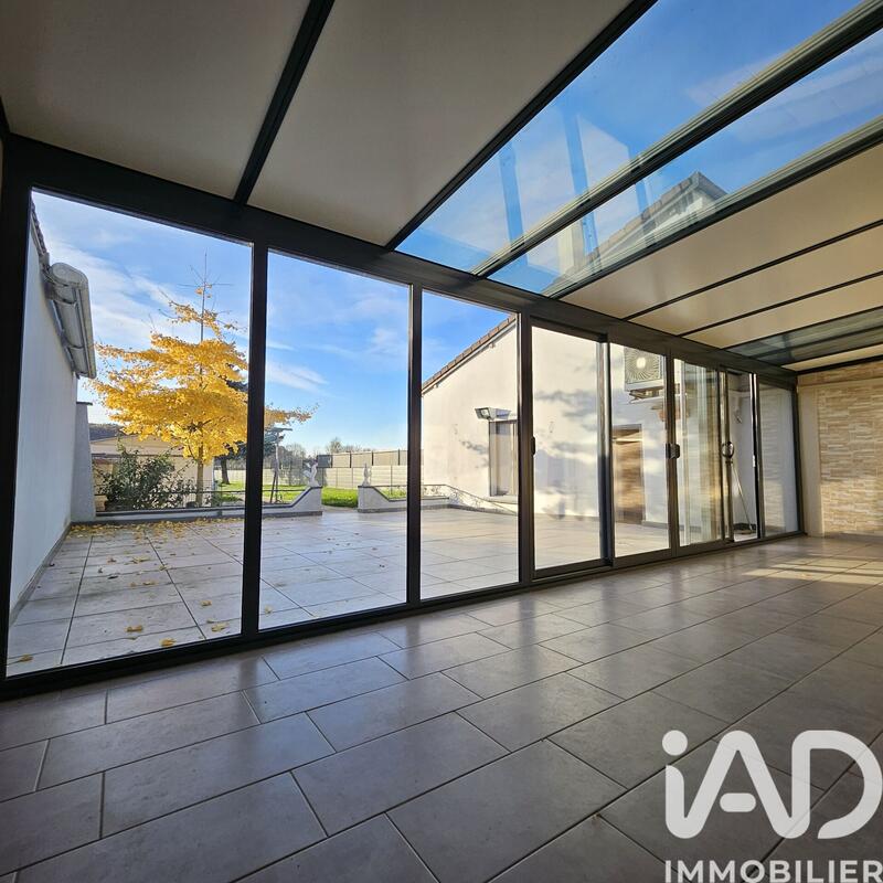 Maison de village - 193 m² - 6 pièces