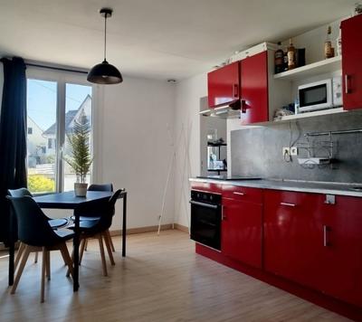 Studio - 60 m² - 1 pièce