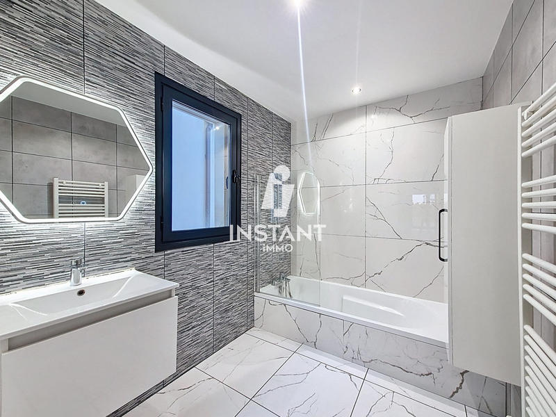 Maison - 70 m² - 3 pièces