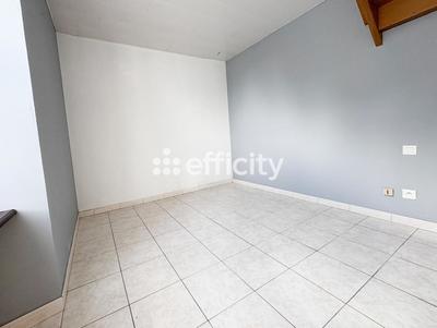 Maison en pierre - 90 m² - 5 pièces