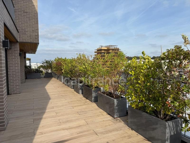 Appartement - 150 m² - 6 pièces