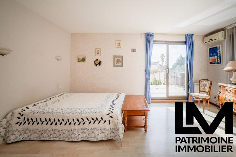 Villa - 185 m² - 5 pièces