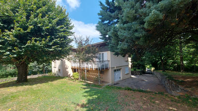 Maison - 170 m² - 8 pièces