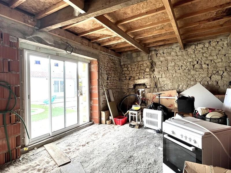 Maison - 371 m² - 11 pièces