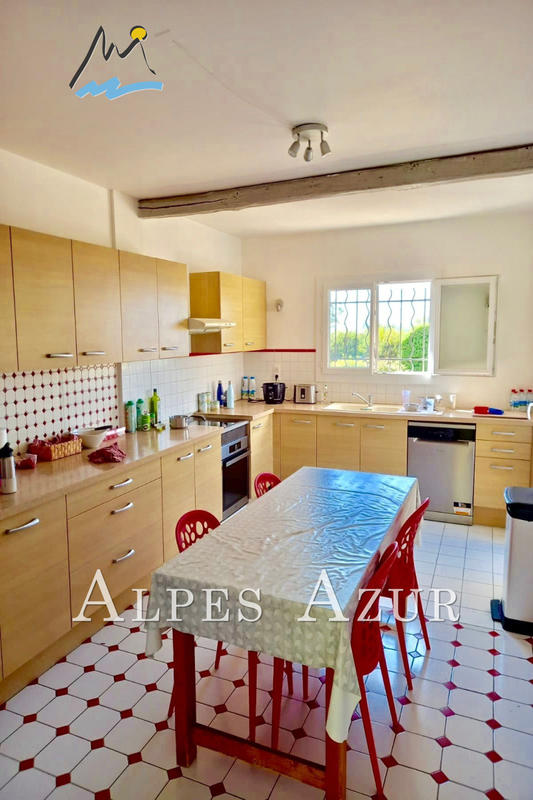 Villa - 150 m² - 6 pièces