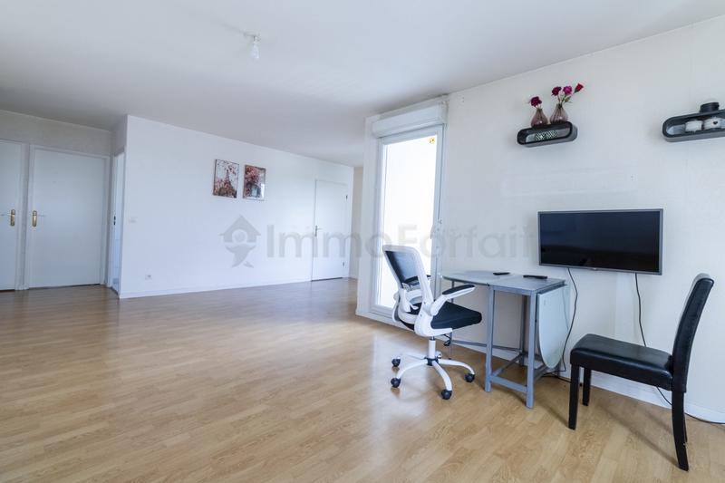 Appartement - 84 m² - 4 pièces