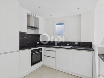 Duplex - 81 m² - 4 pièces