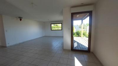 Maison - 143 m² - 5 pièces