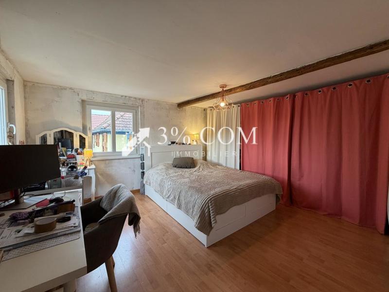 Maison - 99 m² - 4 pièces