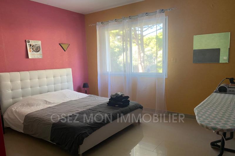Villa - 340 m² - 9 pièces