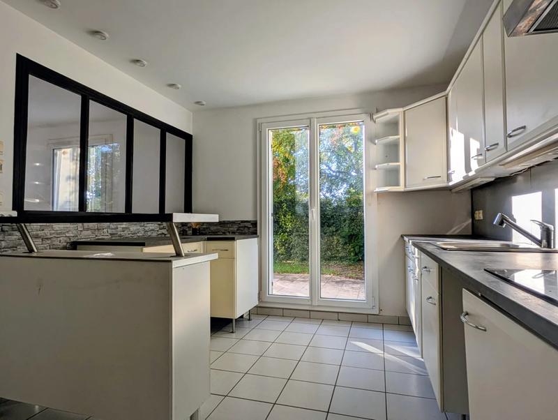 Maison - 138 m² - 7 pièces