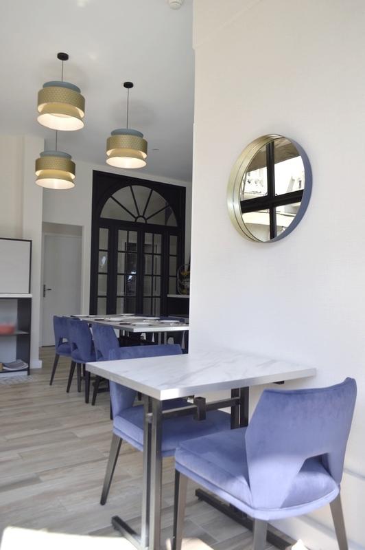 Fonds de commerce - 1 400 m²