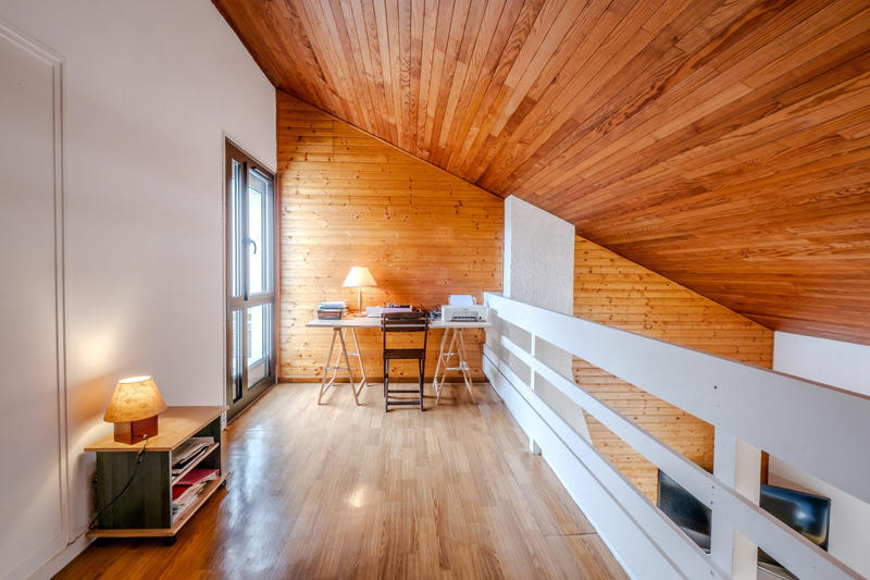 Maison - 96 m² - 5 pièces