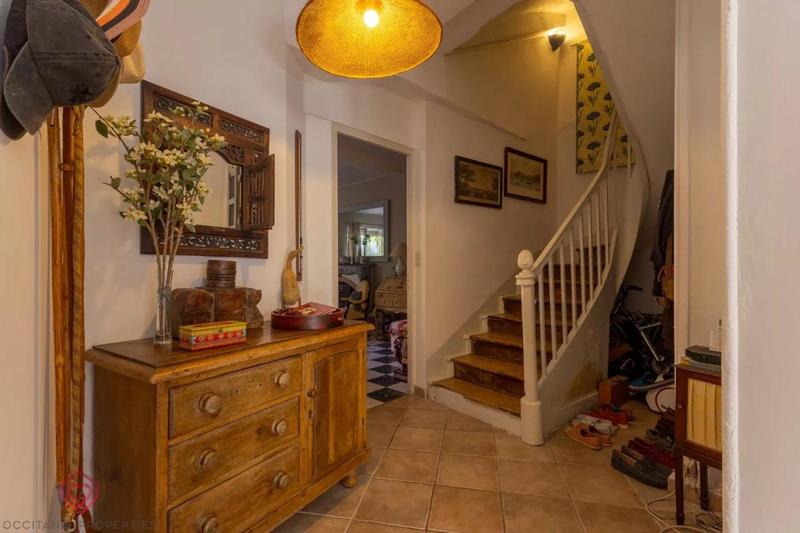 Maison de village - 256 m² - 10 pièces