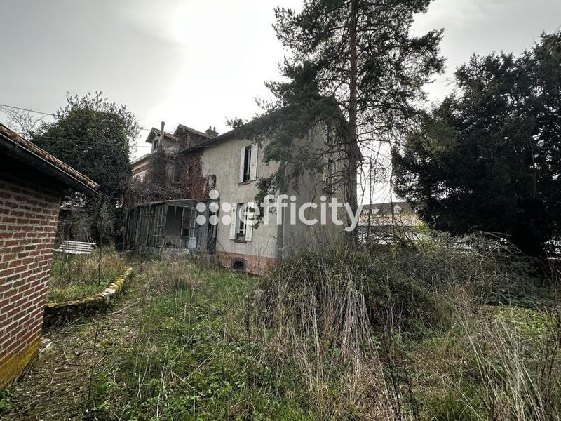 Maison bourgeoise - 140 m² - 6 pièces