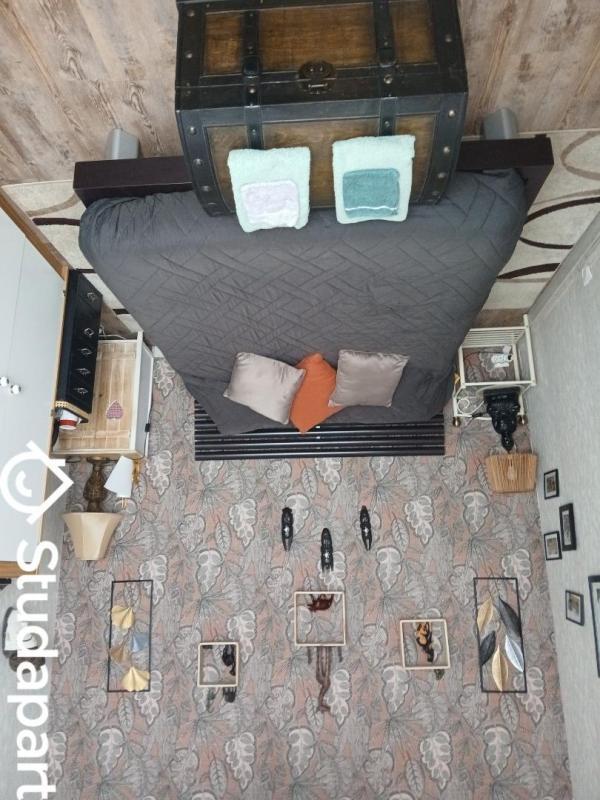 Chambre - 10 m² - 1 pièce