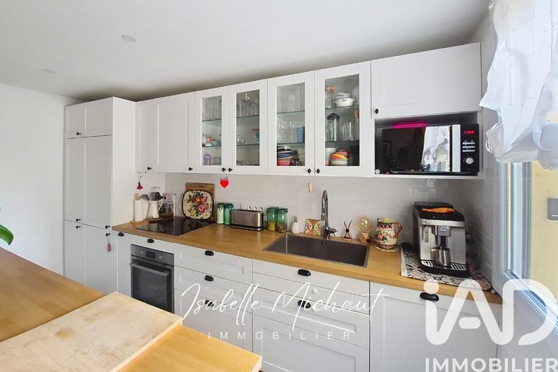 Appartement - 92 m² - 4 pièces