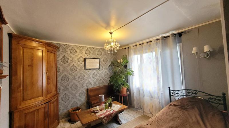 Maison - 99 m² - 5 pièces