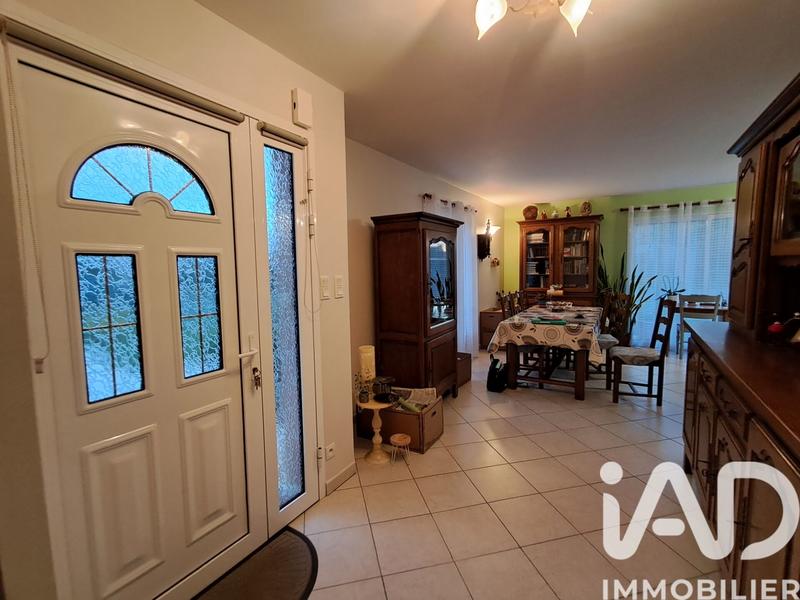 Maison - 93 m² - 5 pièces