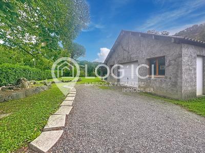 Maison - 130 m² - 5 pièces