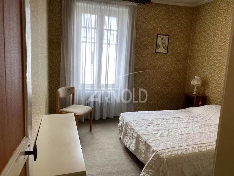 Maison - 170 m² - 7 pièces