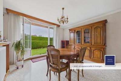 Maison - 96 m² - 4 pièces