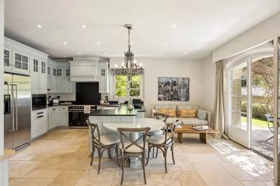 Bastide - 435 m² - 7 pièces