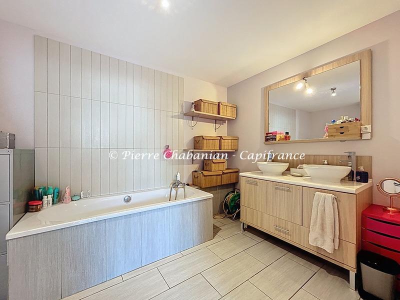 Duplex - 180 m² - 5 pièces