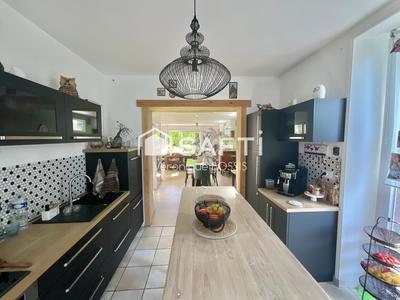 Maison - 107 m² - 5 pièces